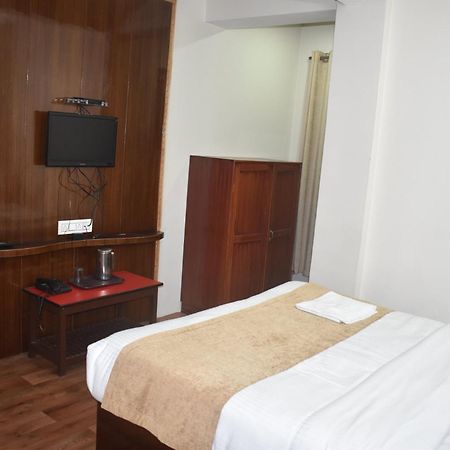 Hotel Zambala Гангток Екстериор снимка