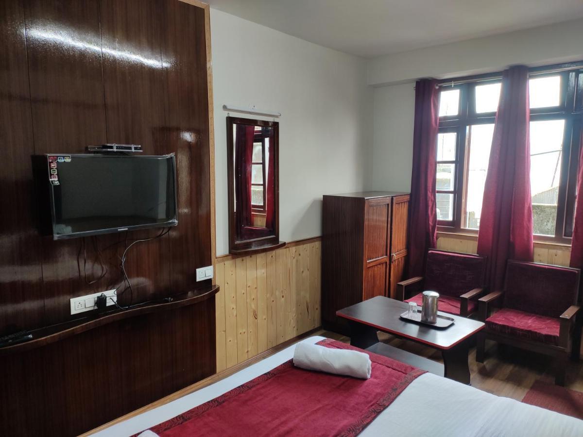 Hotel Zambala Гангток Екстериор снимка