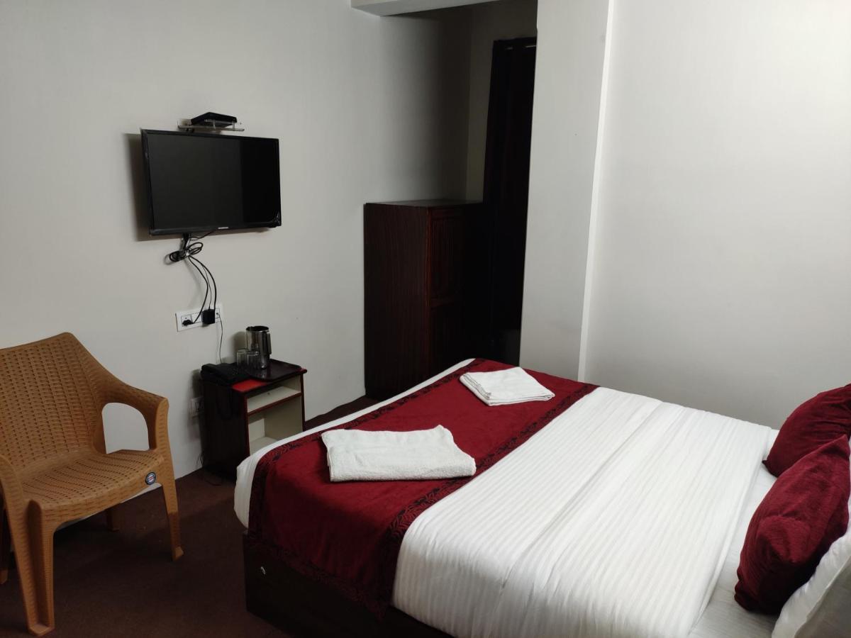 Hotel Zambala Гангток Екстериор снимка
